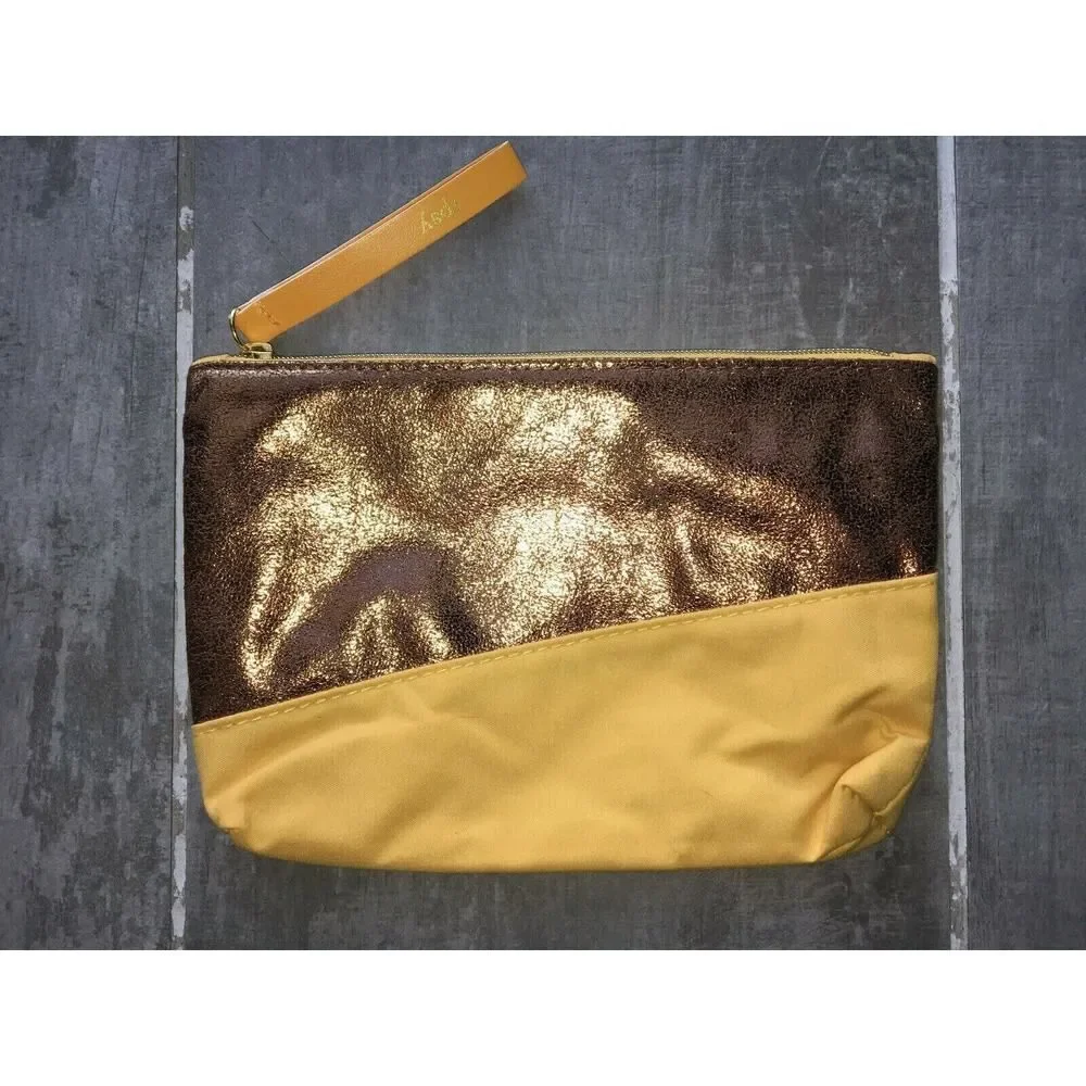 Ipsy Glam Bag NEW Makeup Case Purse Pouch Travel Organizer Wallet Clutch New